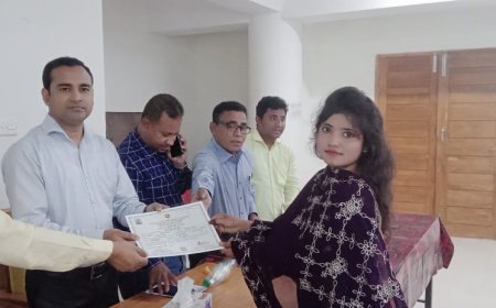 কম্পিউটার নেটওয়ার্কিং বিষয়ক প্রশিক্ষণের সমাপনী ও সাটিফিকেট প্রদান