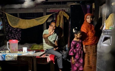 ‎বেতাগীতে প্রবাসীর স্ত্রীর সাথে আপত্তিকর অবস্থায় ছাত্রলীগ নেতা আটক।