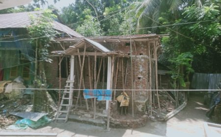 জোরপূর্বক জমি দখল ও পাকা ভবন নির্মাণের কেন্দ্র করে,দুই পরিবারের মধ্যে তীব্র বিরোধ সৃষ্টি হয়েছে