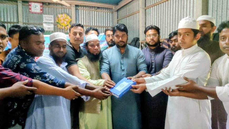 নাগরপুর উপজেলা ছাত্রদলের উদ্যোগে মাদ্রাসা শিক্ষার্থীদের মাঝে শিক্ষা উপকরণ বিতরণ 